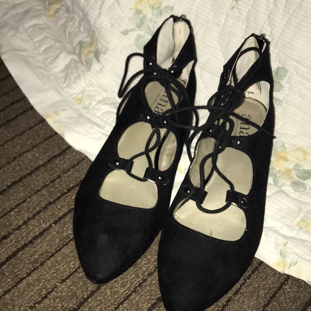 Dress flats